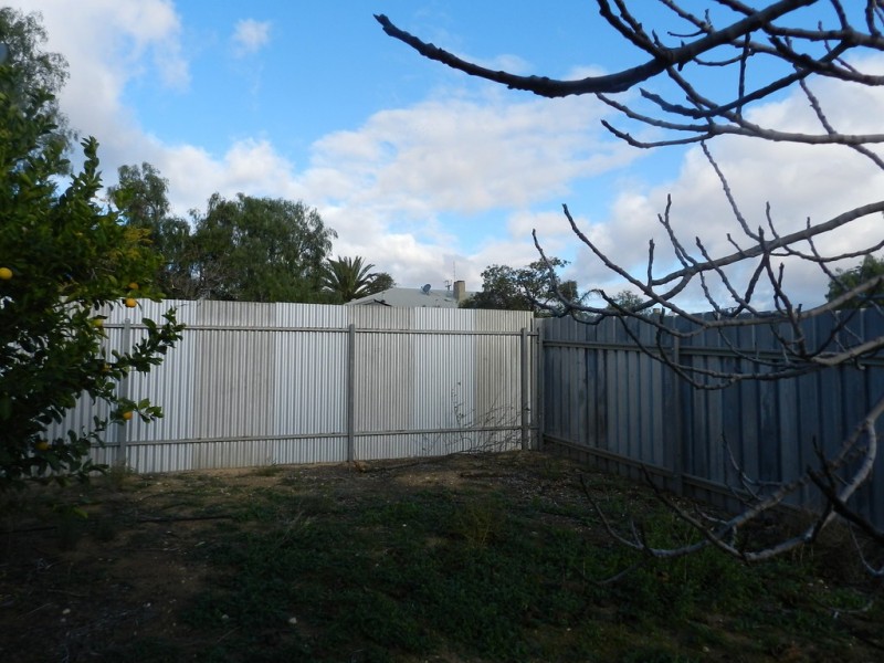 27 Bice Street, Barmera SA 5345