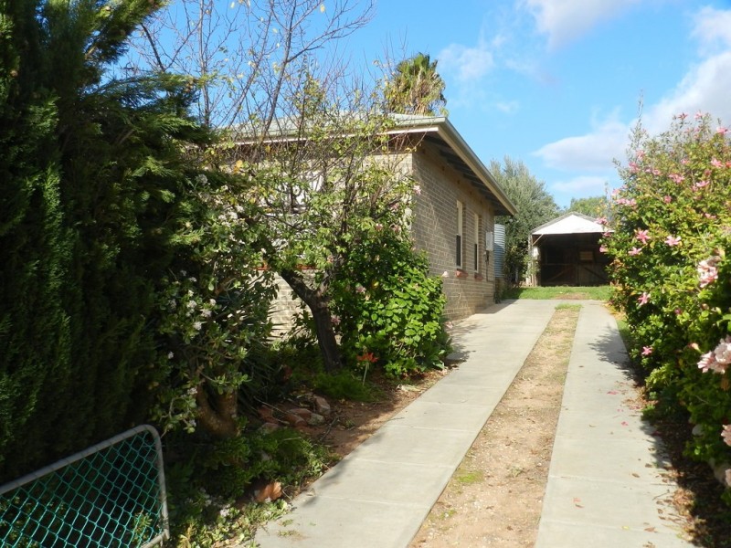 27 Bice Street, Barmera SA 5345