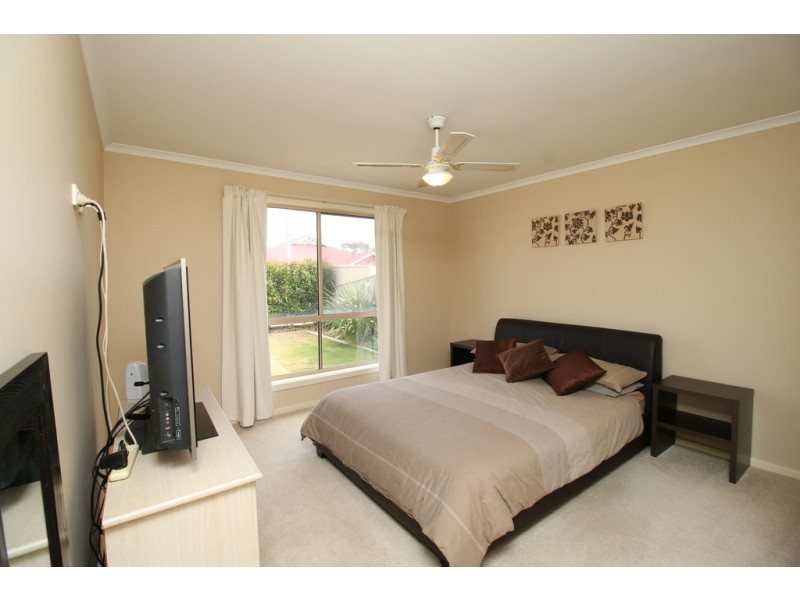 6 Trevelyan Street, Barmera SA 5345