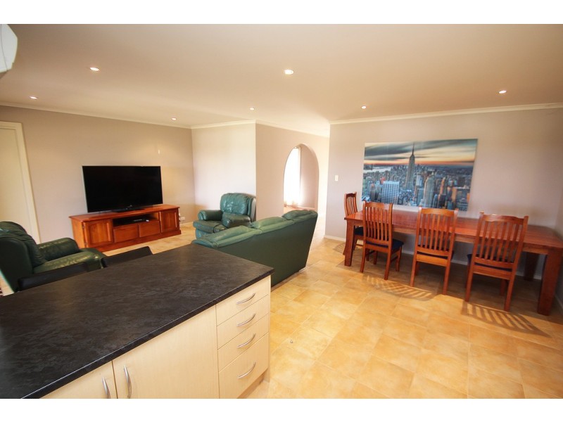 8 Eckermann Close, Paringa SA 5340