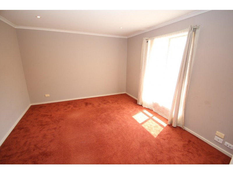 8 Eckermann Close, Paringa SA 5340