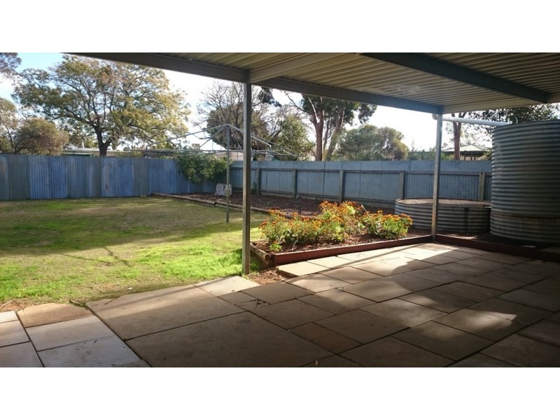 26 Sturt street, Loxton SA 5333
