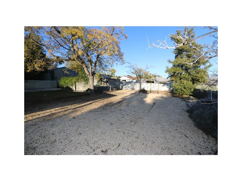 7 Henderson Street, Waikerie SA 5330