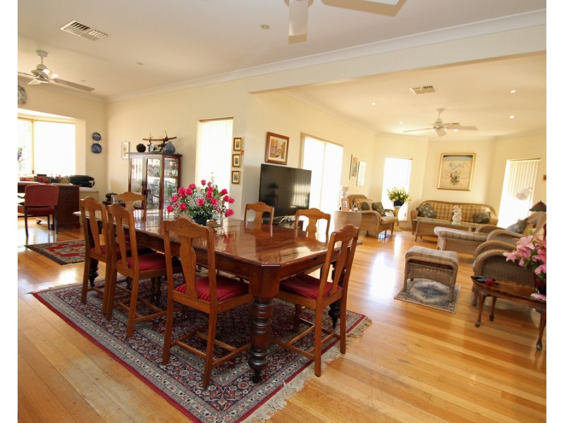 175 Chowilla Street, Renmark SA 5341