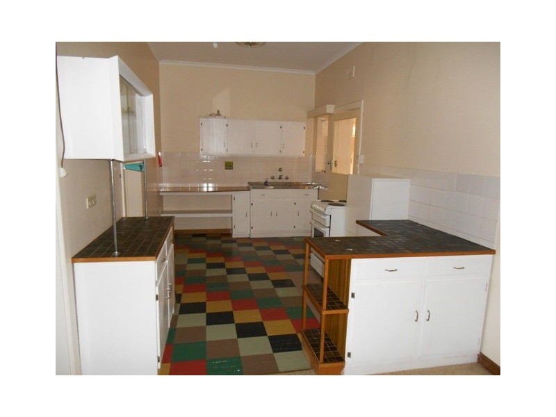 10 Clark Street, Berri SA 5343