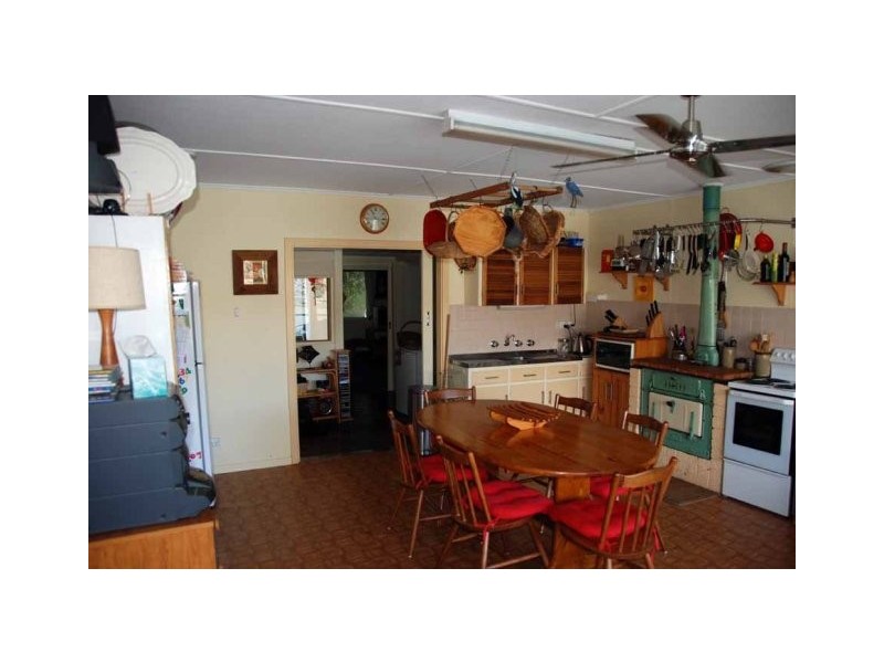 31 Pelican Point Road, Morgan SA 5320