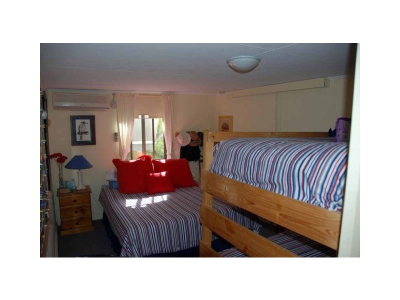 31 Pelican Point Road, Morgan SA 5320