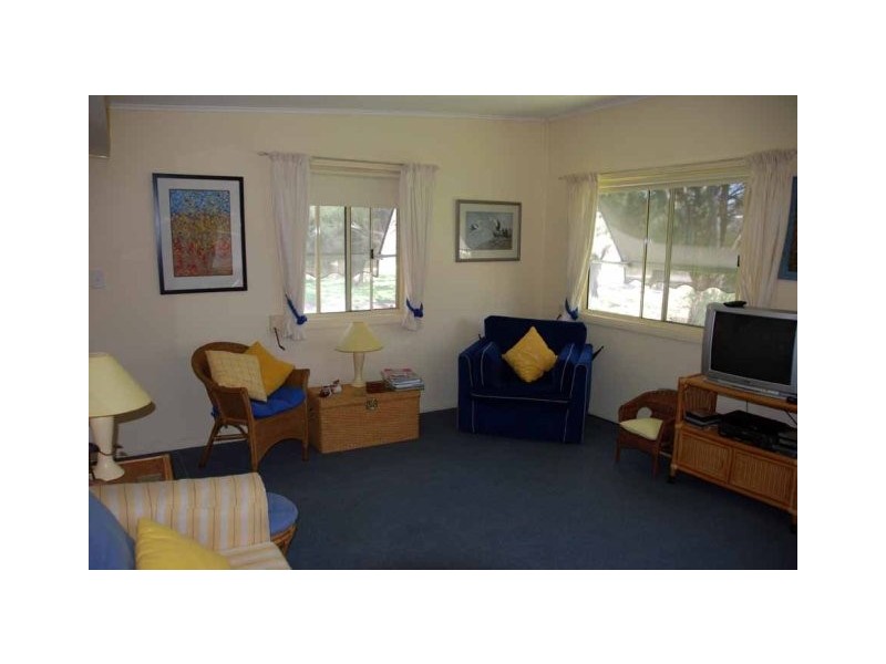 31 Pelican Point Road, Morgan SA 5320