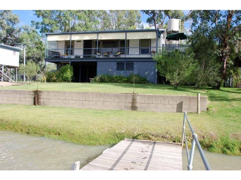 31 Pelican Point Road, Morgan SA 5320