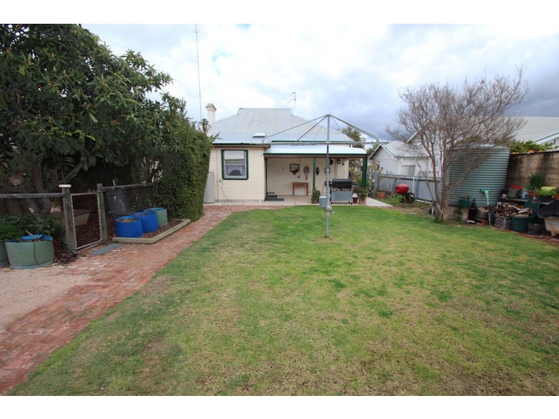 20 Eleventh Street, Renmark SA 5341