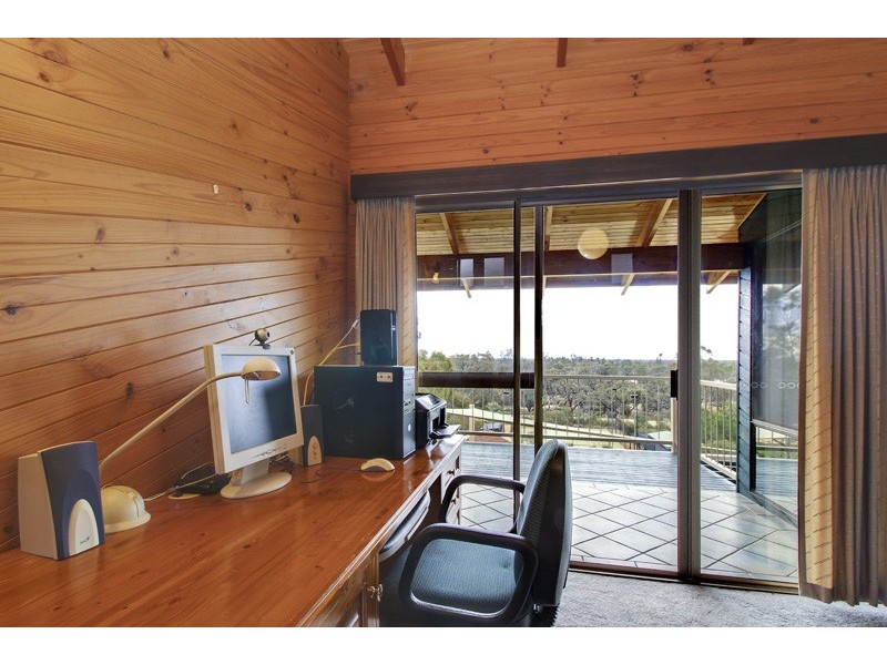 26 Hilltop Drive, Loxton SA 5333