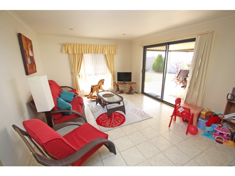4 Walter Court, Paringa SA 5340
