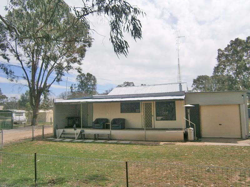 49 Armstrong Street, Blanchetown SA 5357