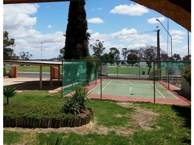 7 ,8 and 9 – 86 Nookamka Terrace, Barmera SA 5345