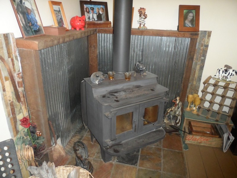 3 Borneo Street, Loxton SA 5333