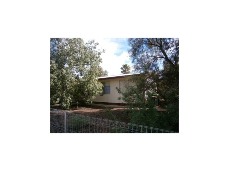 2 Belah Street, Renmark SA 5341