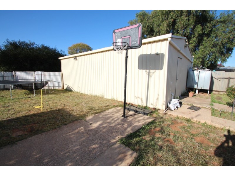 31 Hughes Avenue, Paringa SA 5340