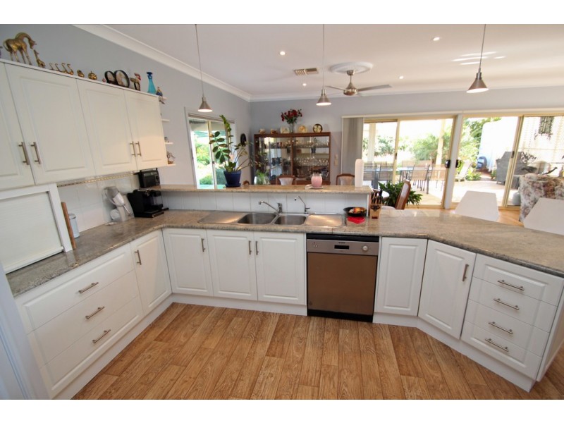 2 Scarborough Court, Renmark SA 5341