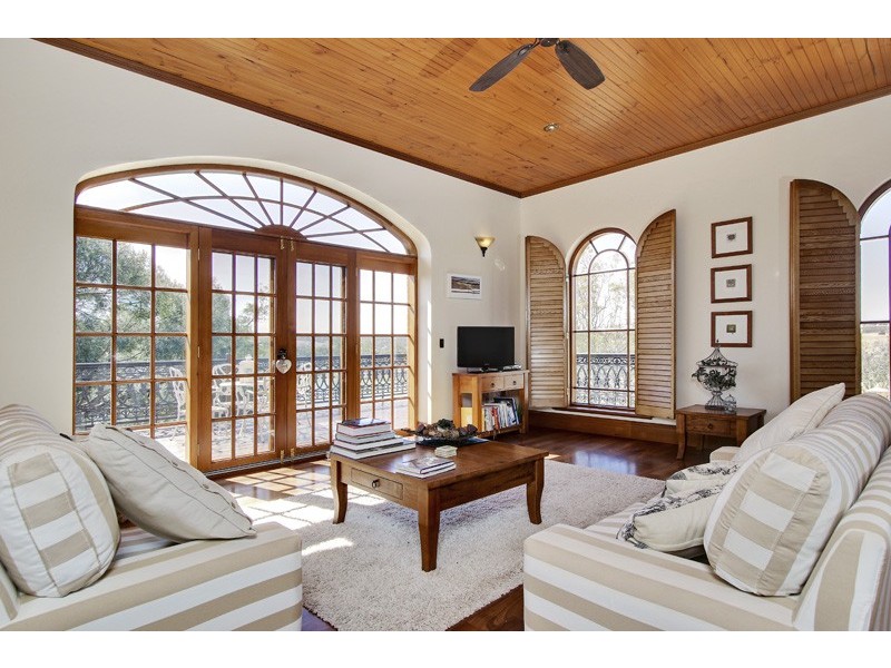 15499 Sturt Highway, Wigley Flat SA 5357
