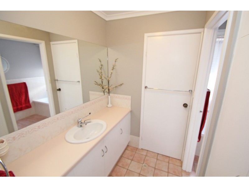 22 Murray Price Drive, Renmark SA 5341