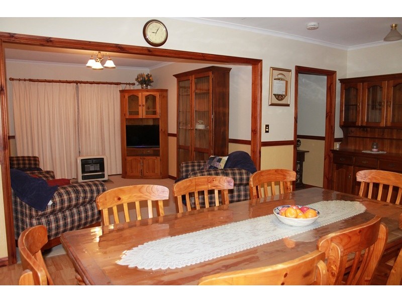 13 Harden Street, Waikerie SA 5330