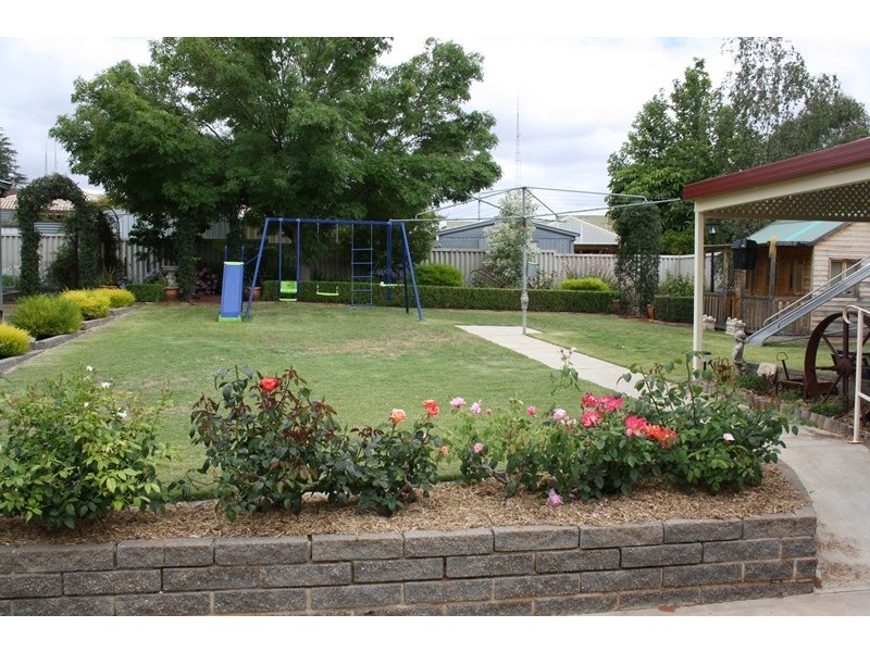 13 Harden Street, Waikerie SA 5330