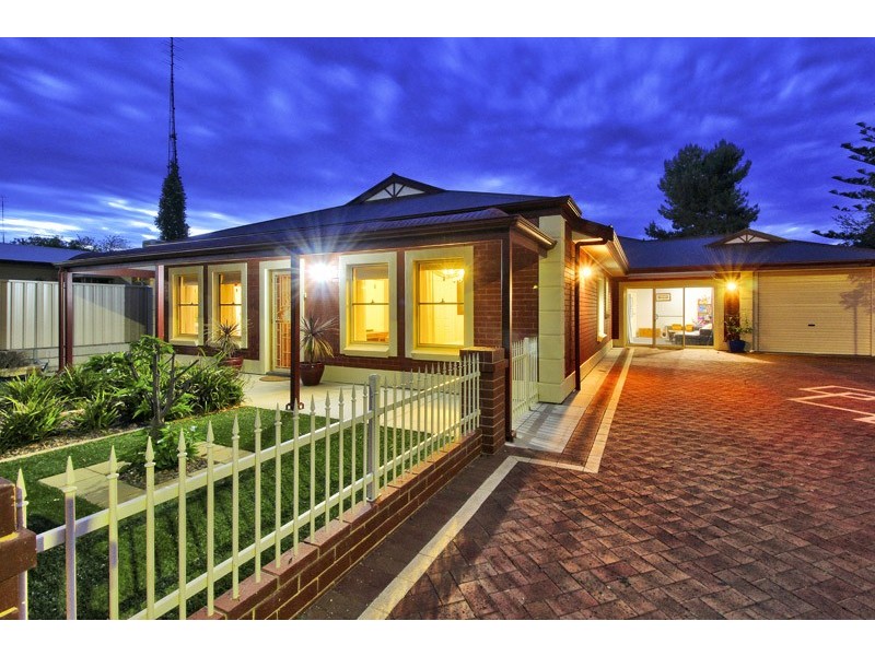 12A First Street, Loxton SA 5333