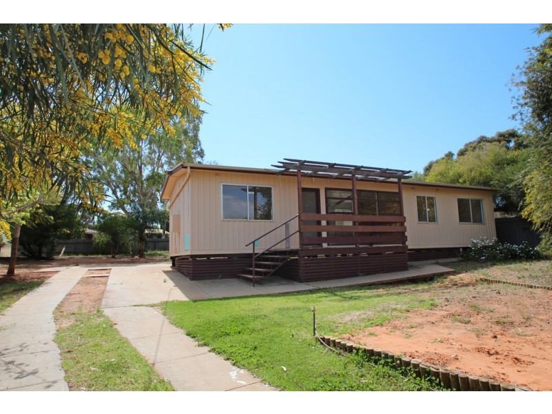 41 Railway Terrace, Paringa SA 5340
