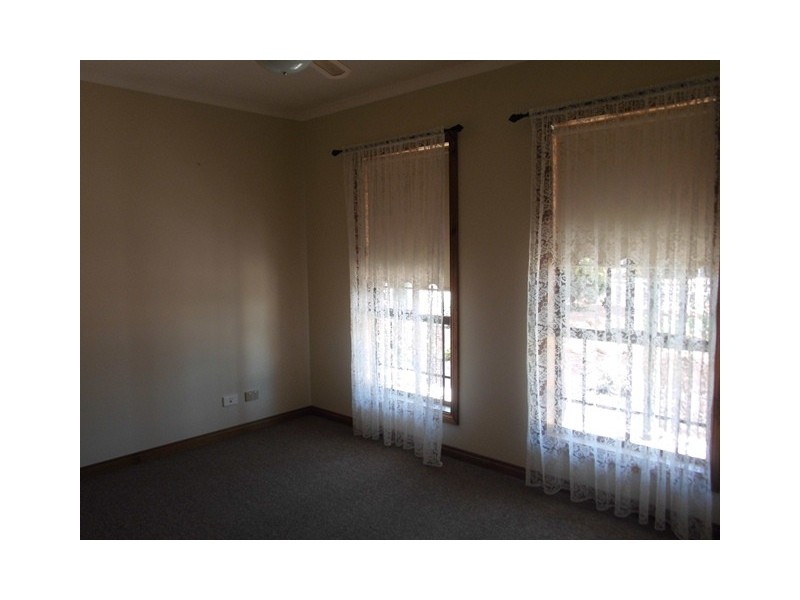 37B Korinthos Street, Renmark SA 5341