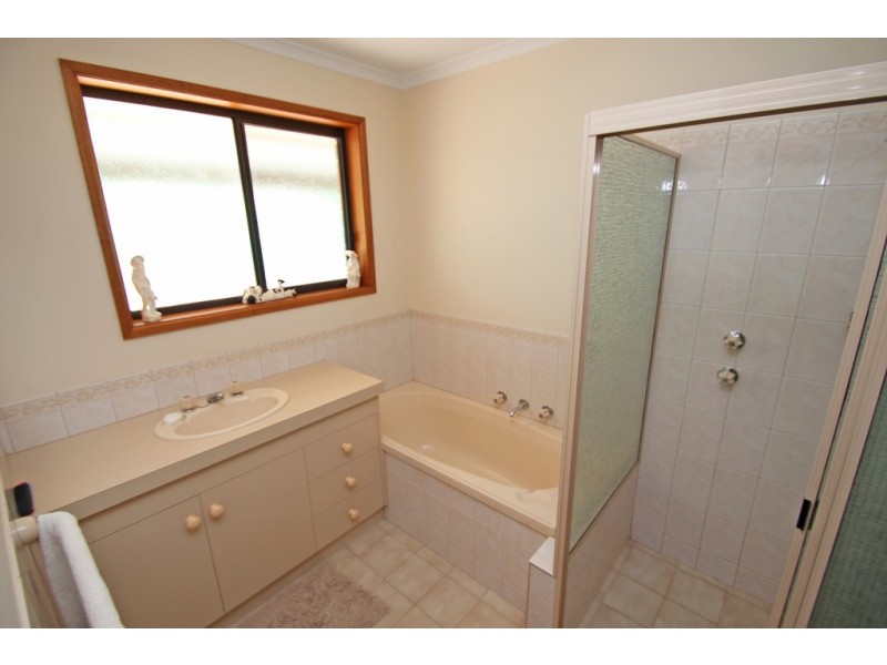 2/62 Cowra St, Renmark SA 5341