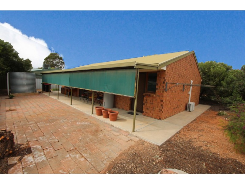 2/62 Cowra St, Renmark SA 5341