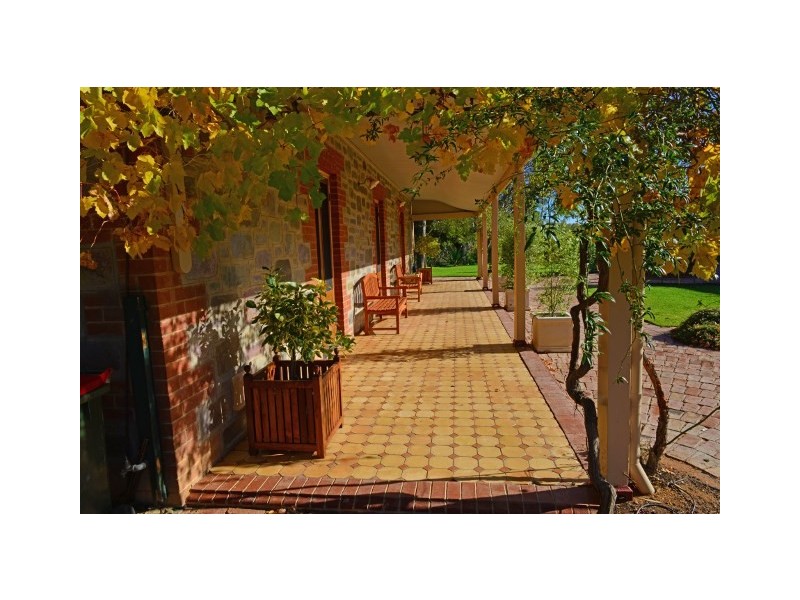 15499 Sturt Highway, Kingston On Murray SA 5331