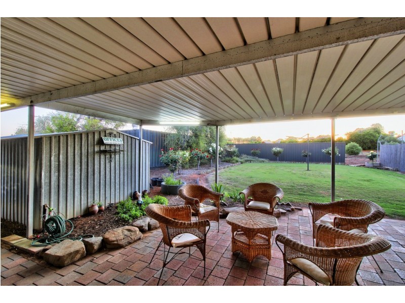 614-618 Kingston Road, Loxton SA 5333