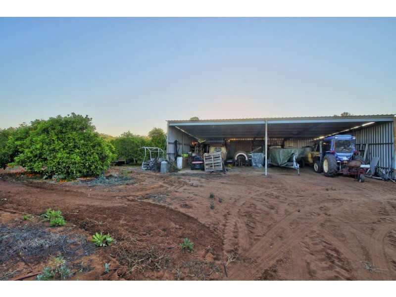 614-618 Kingston Road, Loxton SA 5333