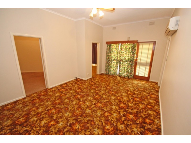 1 Sixteenth Street, Renmark SA 5341