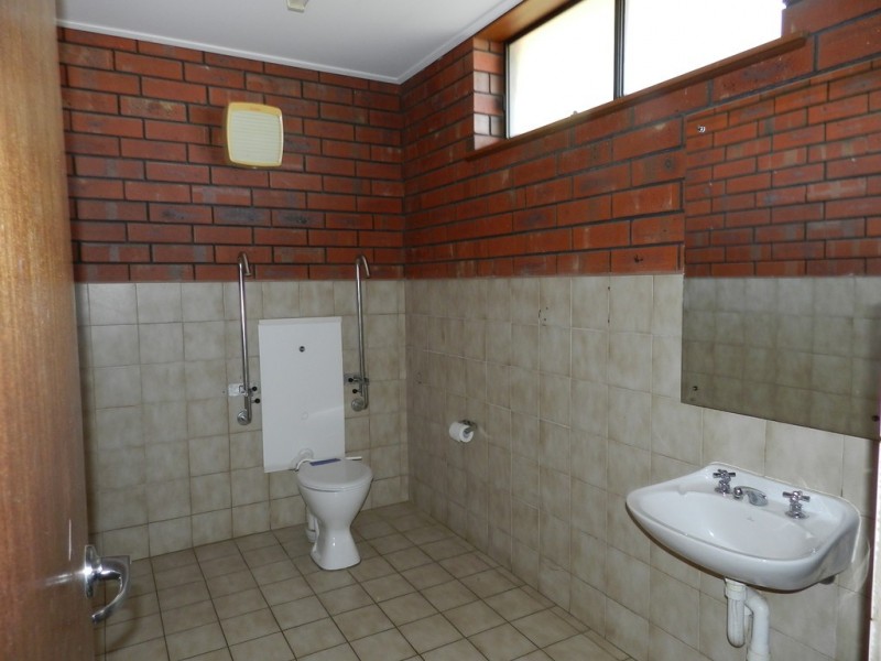 5 Loader Street, Berri SA 5343