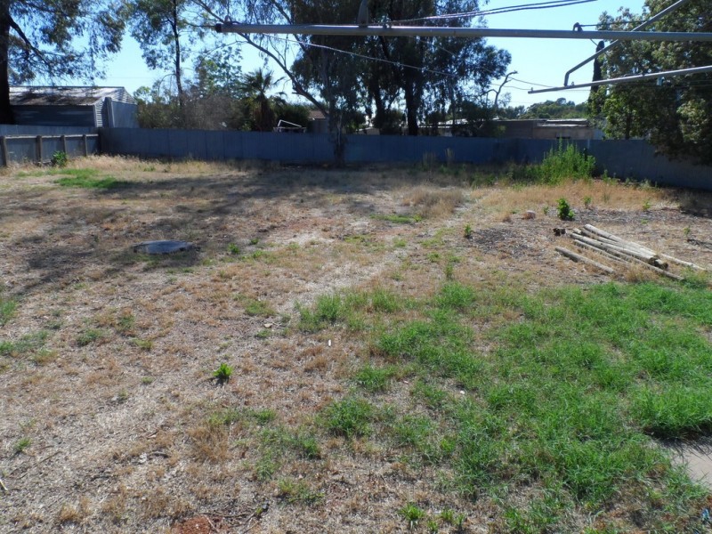 29 Colin Street, Loxton SA 5333 Floorplan