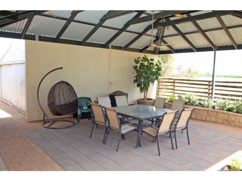 143 Begara Street, Renmark SA 5341
