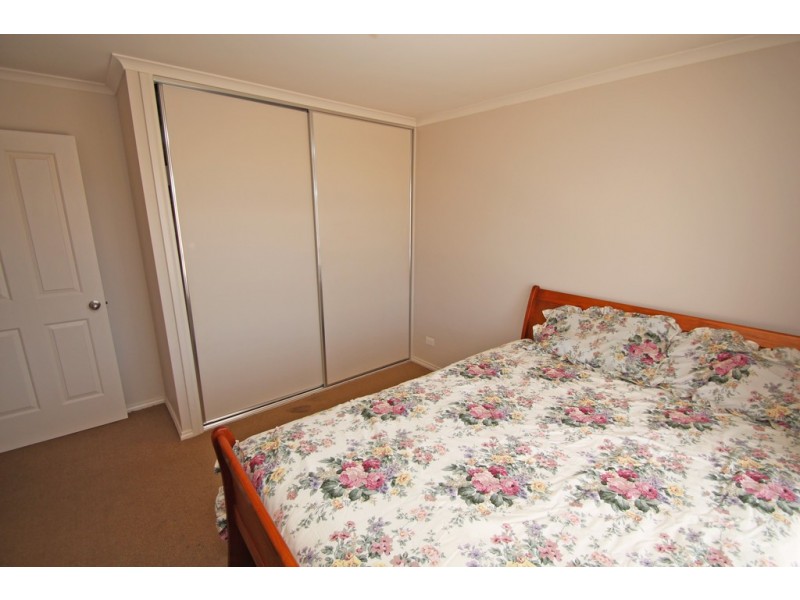 13 Cook Street, Renmark SA 5341