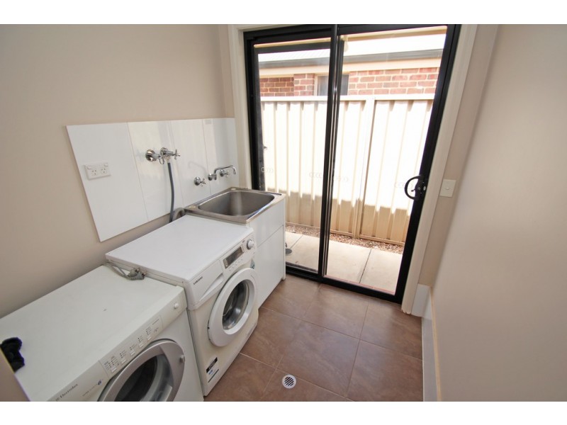 13 Cook Street, Renmark SA 5341