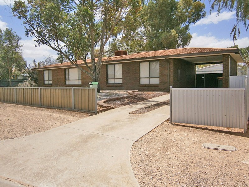 11 Burns Street, Waikerie SA 5330
