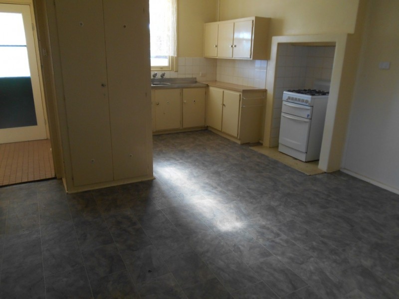 20 Hopkins Street, Renmark SA 5341