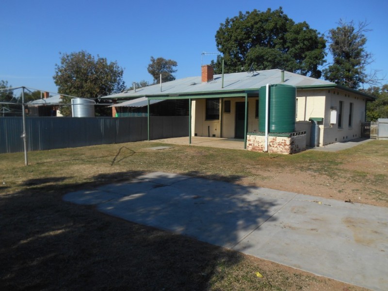 20 Hopkins Street, Renmark SA 5341