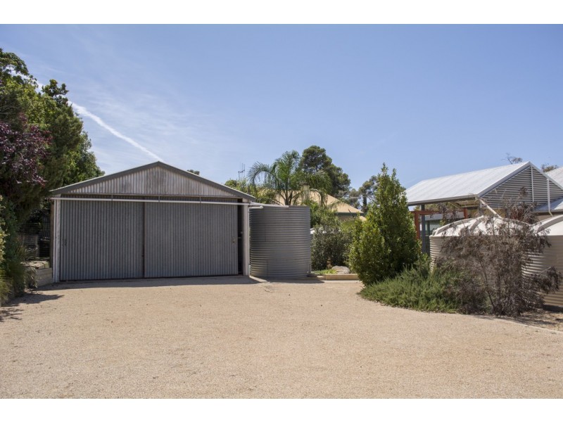 72 Bookpurnong Terrace, Loxton SA 5333