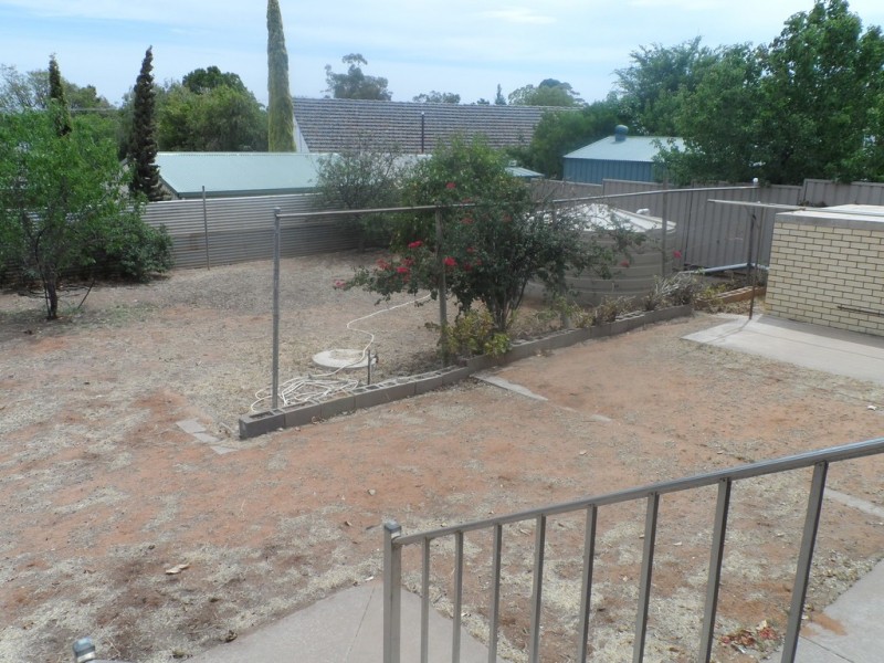 4 Kingdon Place, Loxton SA 5333
