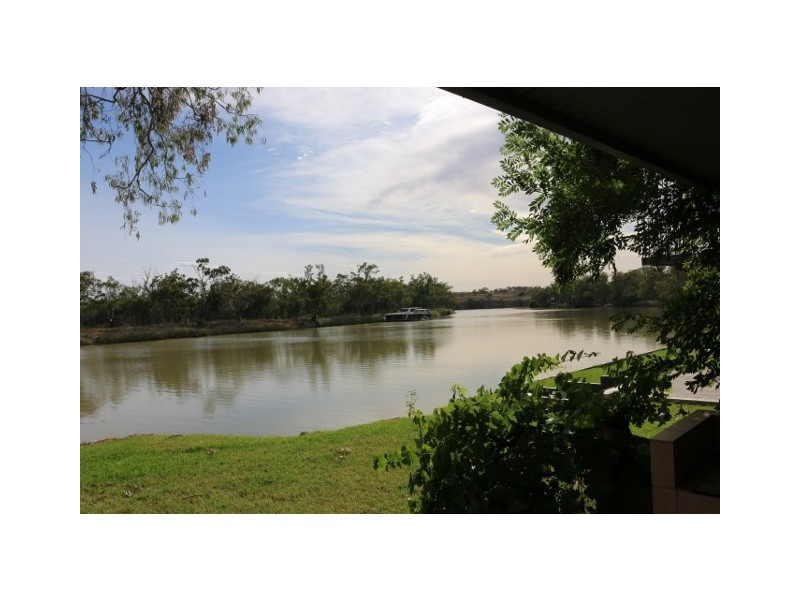 30 Brenda Park Shack Road, Morgan SA 5320