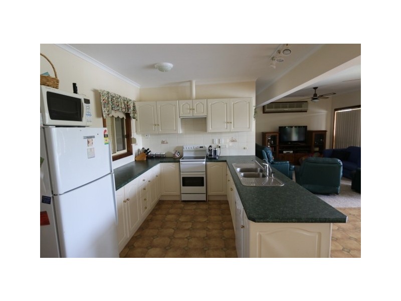 30 Brenda Park Shack Road, Morgan SA 5320