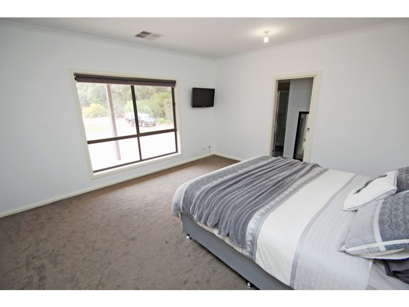 201 Old Cooltong Avenue, Cooltong SA 5341