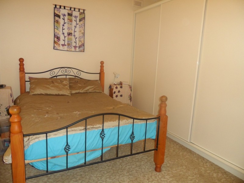 12 First Street, Loxton SA 5333