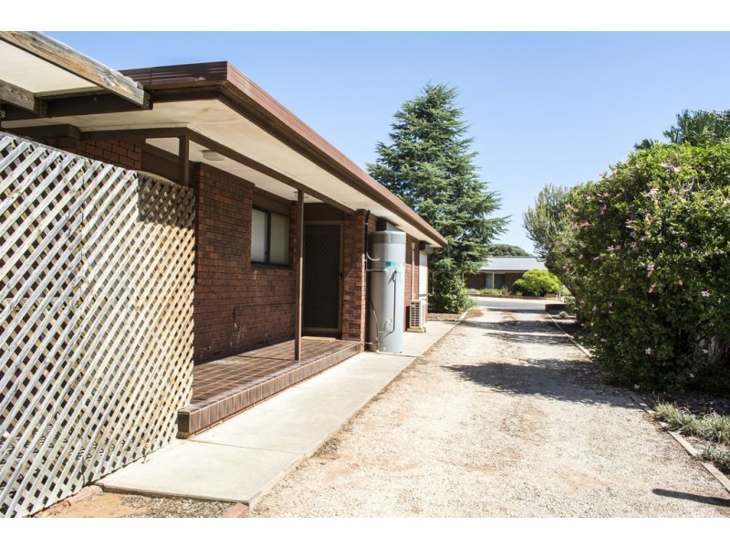 18 Westbrook Avenue, Loxton SA 5333